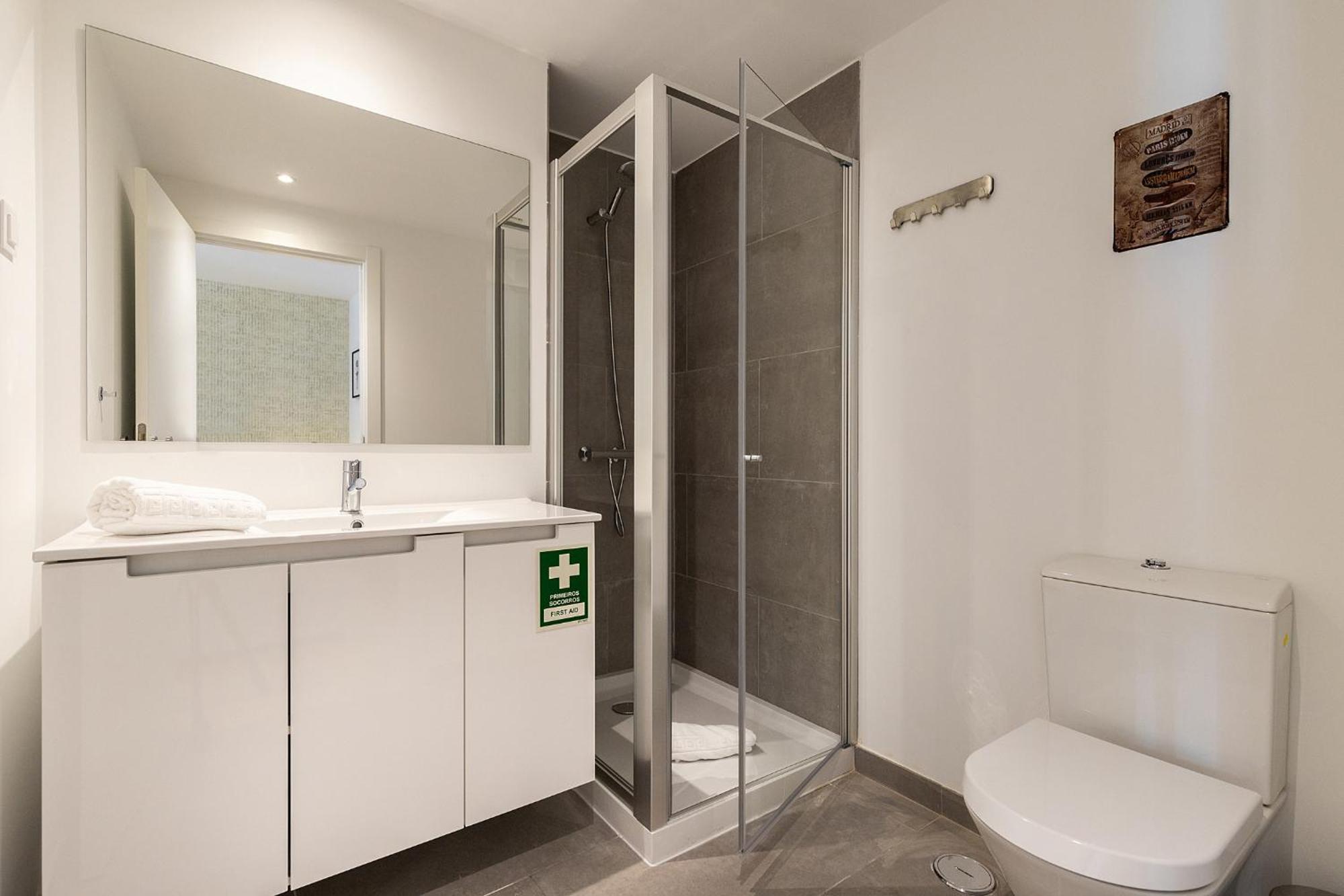 Design And Bright Studios Near Pasteis De Belem ลิสบอน ภายนอก รูปภาพ