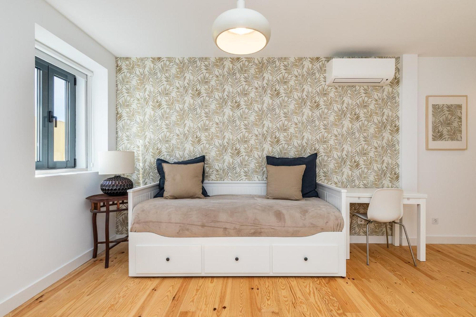 Design And Bright Studios Near Pasteis De Belem ลิสบอน ภายนอก รูปภาพ